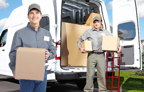 A local removals team handling a move near Colyers
